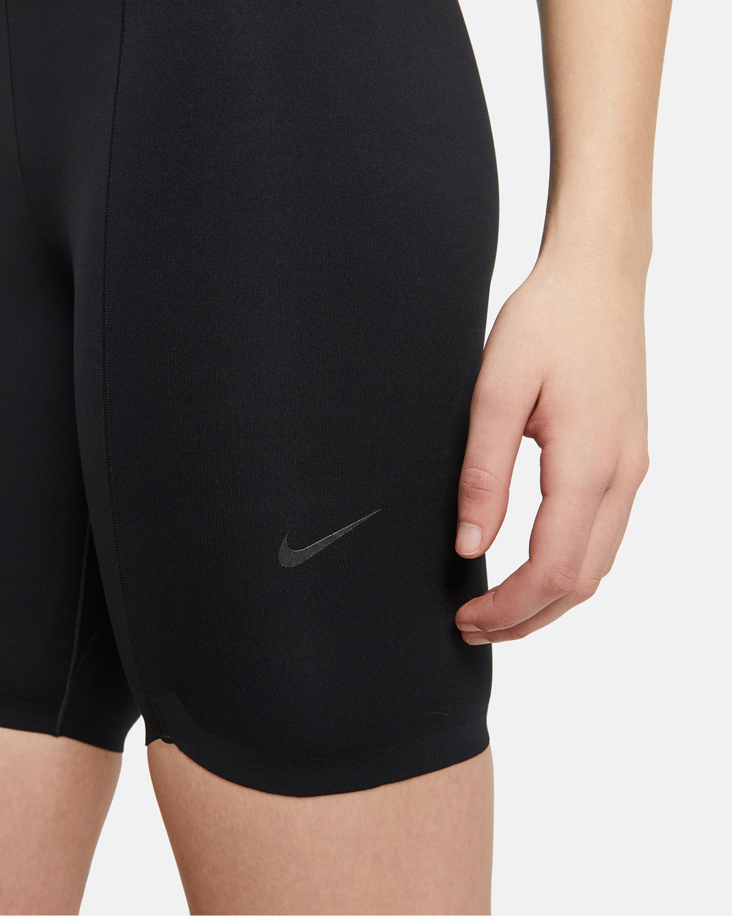  Short training NIKE ICONCLASH W S5299425 scatto 3