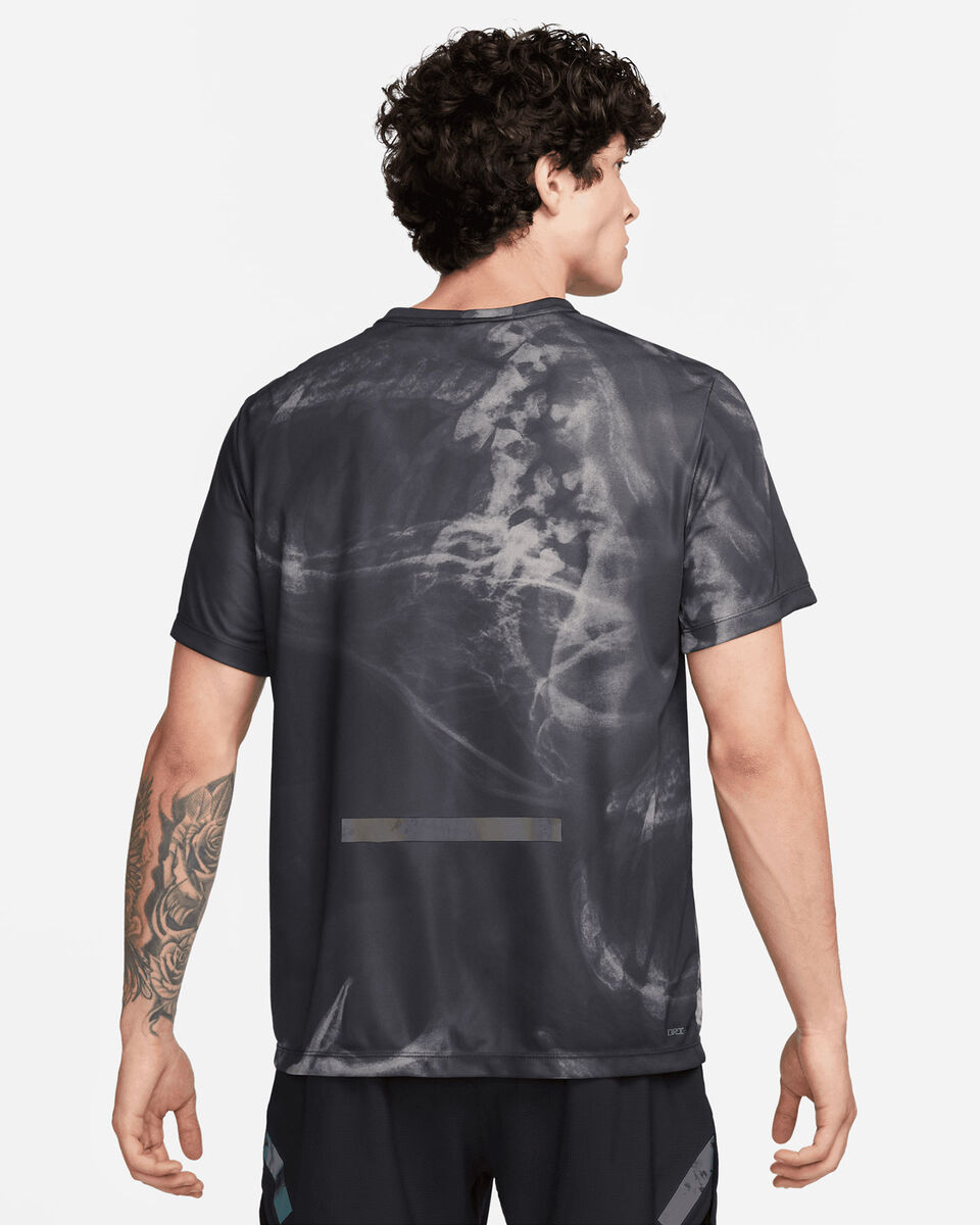  T-Shirt running NIKE RISE 365 M S5587972|010|S scatto 1