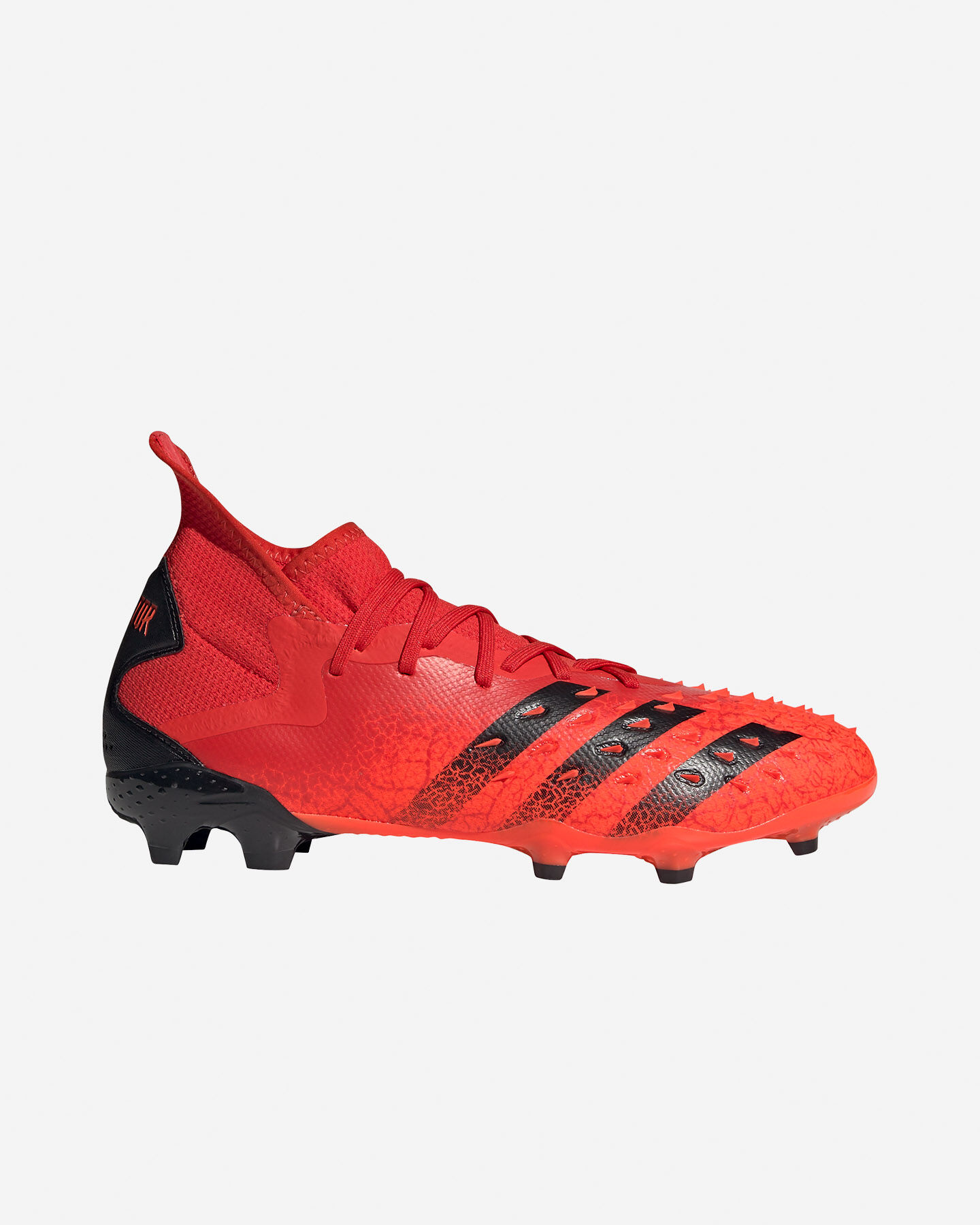 adidas Calcio: scarpe da calcio e calcetto | Cisalfa Sport