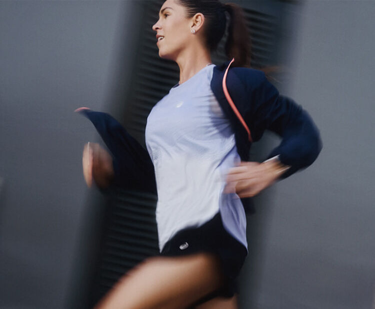 Correre da soli: vantaggi e motivazione