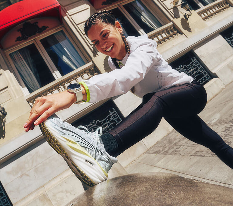 Ragazza che pratica sport per benessere fisico e mentale