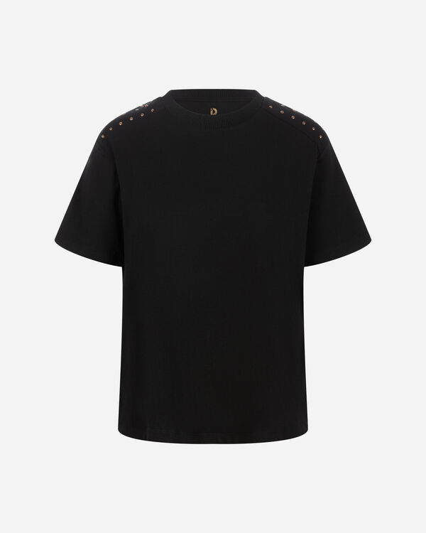 Essential w