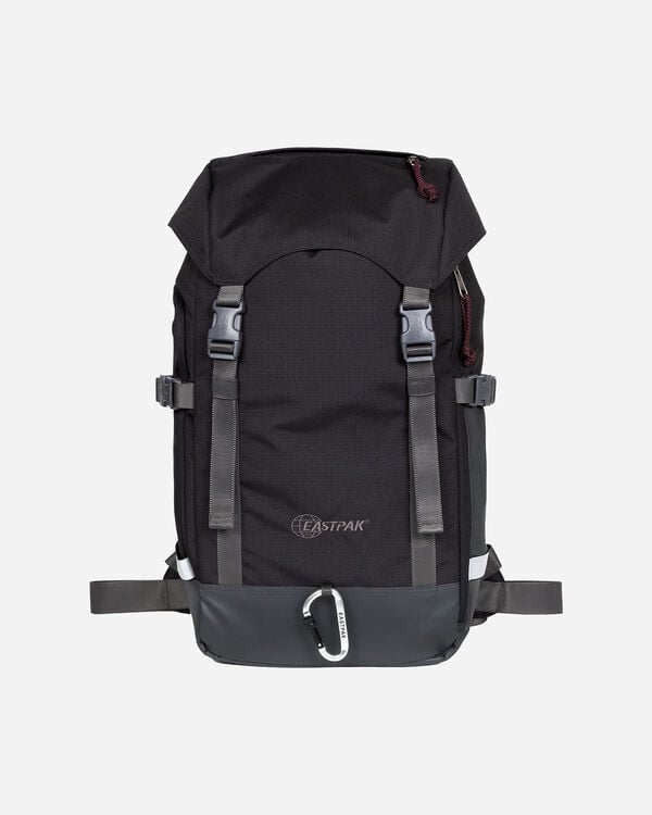 Out camera pack out 