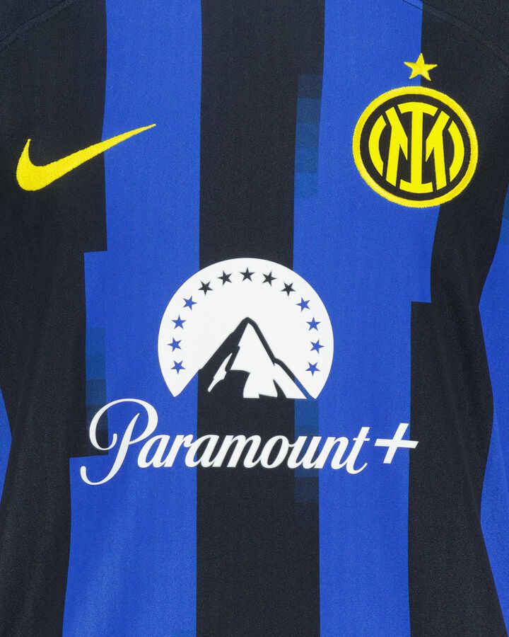 Inter home 23-24 paramount+ m