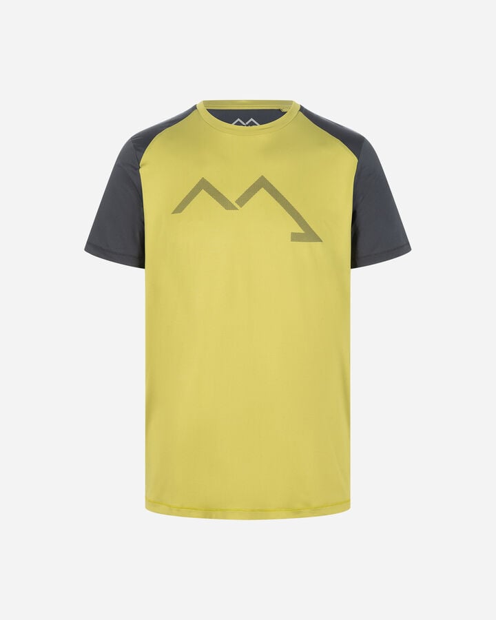 Mountain hike m
