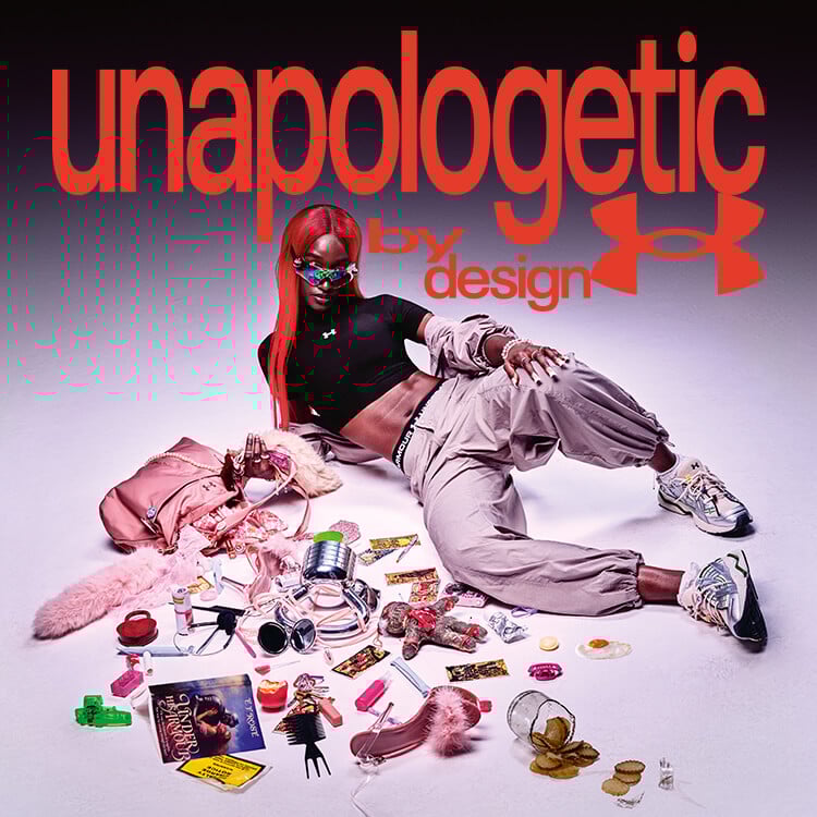 Ragazza che indossa outfit sportswear Under Armour