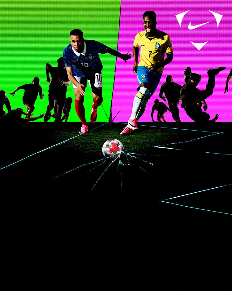 Calciatori che indossano scarpe da calcio Nike Mercurial