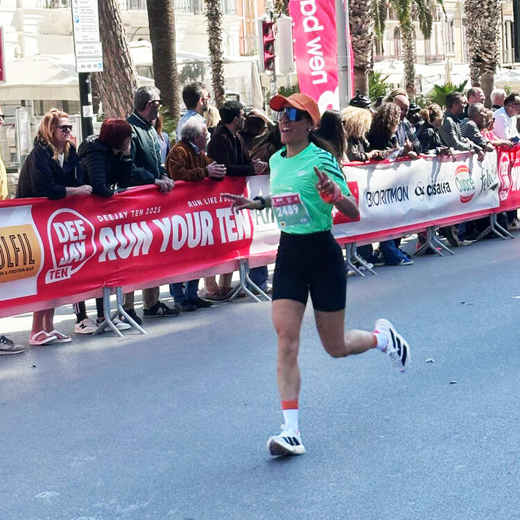 Francesca dallo Store di Bari è arrivata prima per la terza volta consecutiva alla DeeJay Ten di Bari