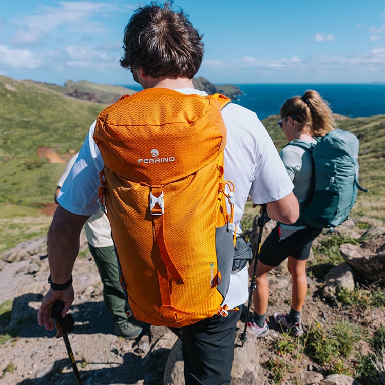 Focus su zaini da trekking di varie tipologie