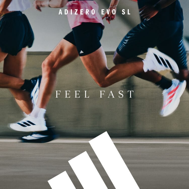 Ragazzi che corrono con scarpe da running adidas Adizero