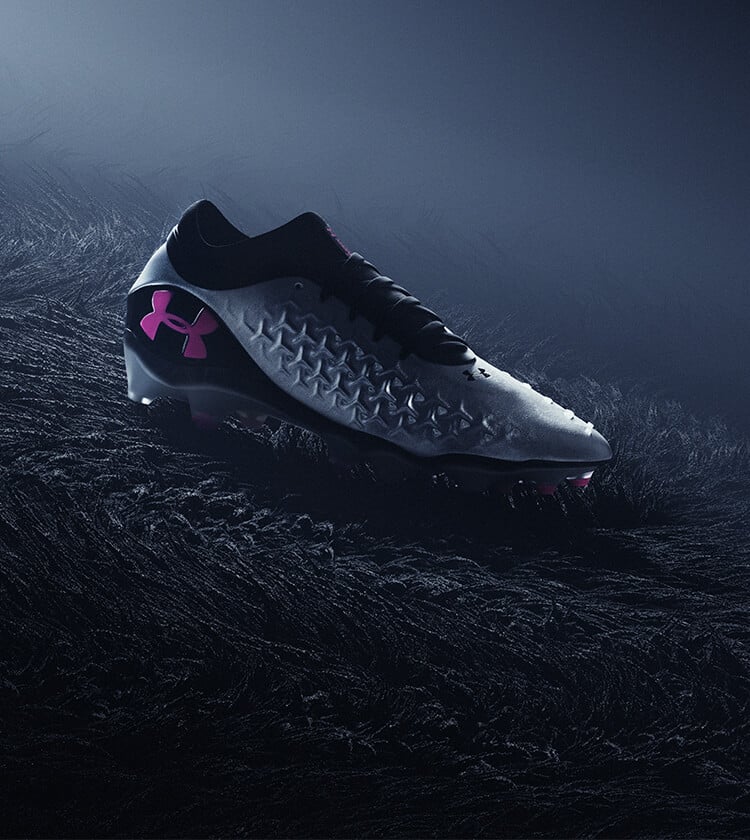 Collezione calcio Under Armour