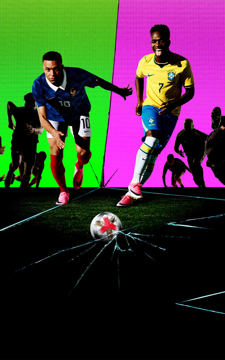 Calciatori che indossano scarpe da calcio Nike Mercurial