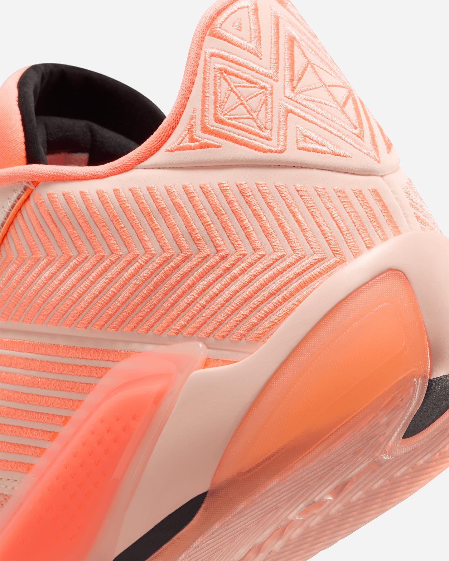 Scarpe basket NIKE AIR JORDAN XXXVIII LOW M - Arancione - 5 | Cisalfa Sport