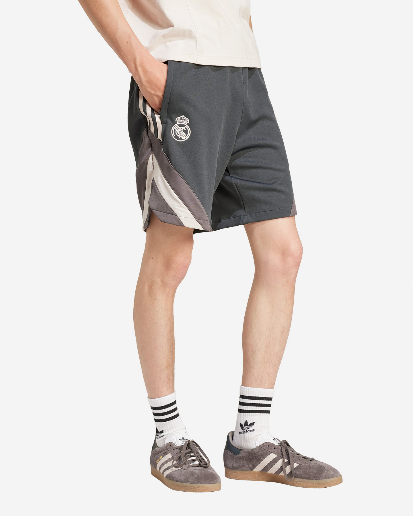 Pantaloncini calcio ufficiali ADIDAS REAL MADRID OG 24-25 M - Color mix - 1 | Cisalfa Sport