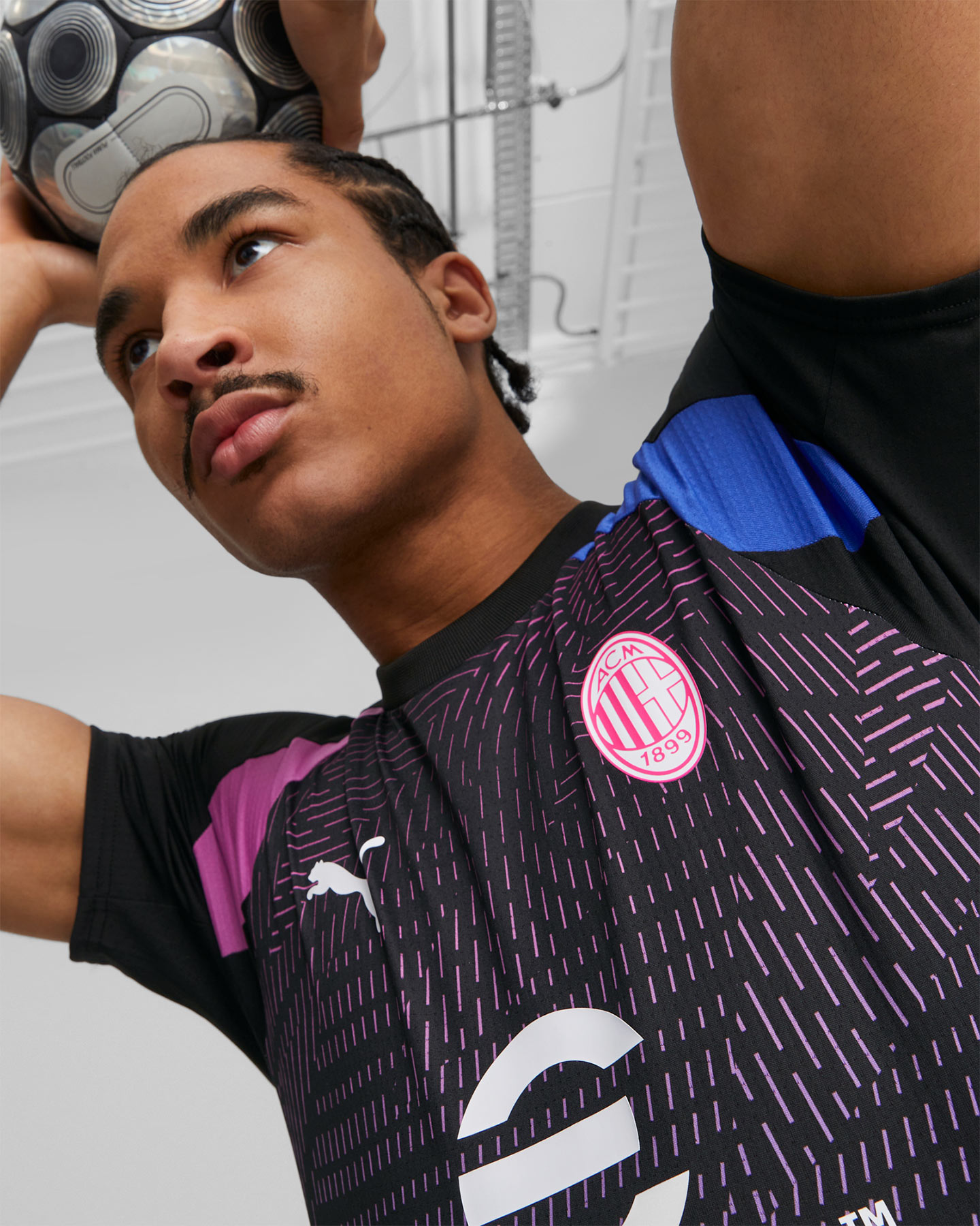 Maglia calcio ufficiale PUMA MILAN PREMATCH 23-24 M - Nero - 4 | Cisalfa Sport