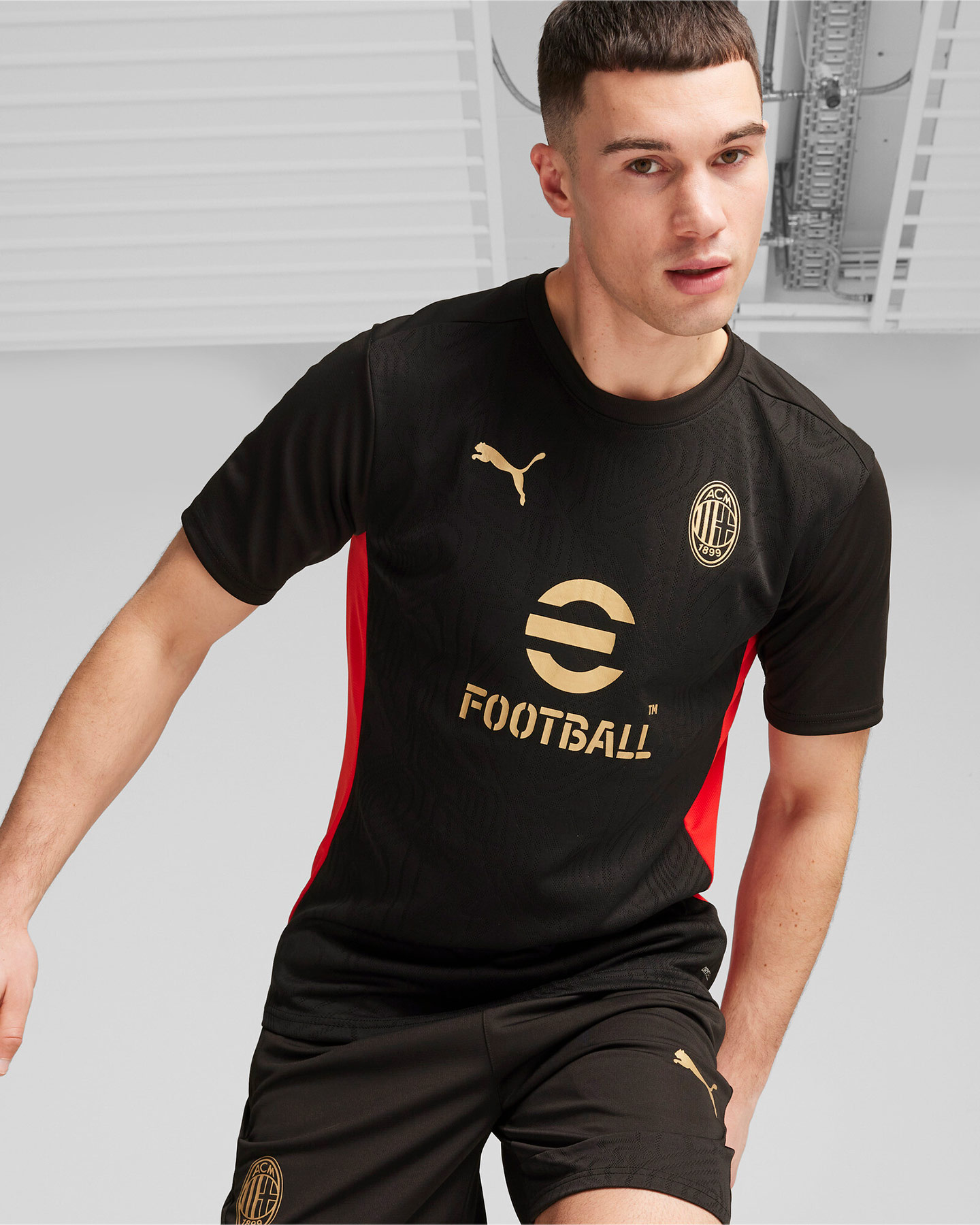 Abbigliamento calcio ufficiale PUMA MILAN TRAINING 24-25 M - Nero - 2 | Cisalfa Sport