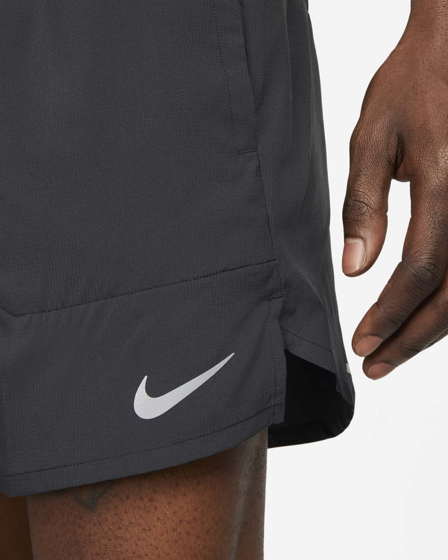 Short running NIKE DRI FIT STRIDE 5IN M - Nero - 4 | Cisalfa Sport
