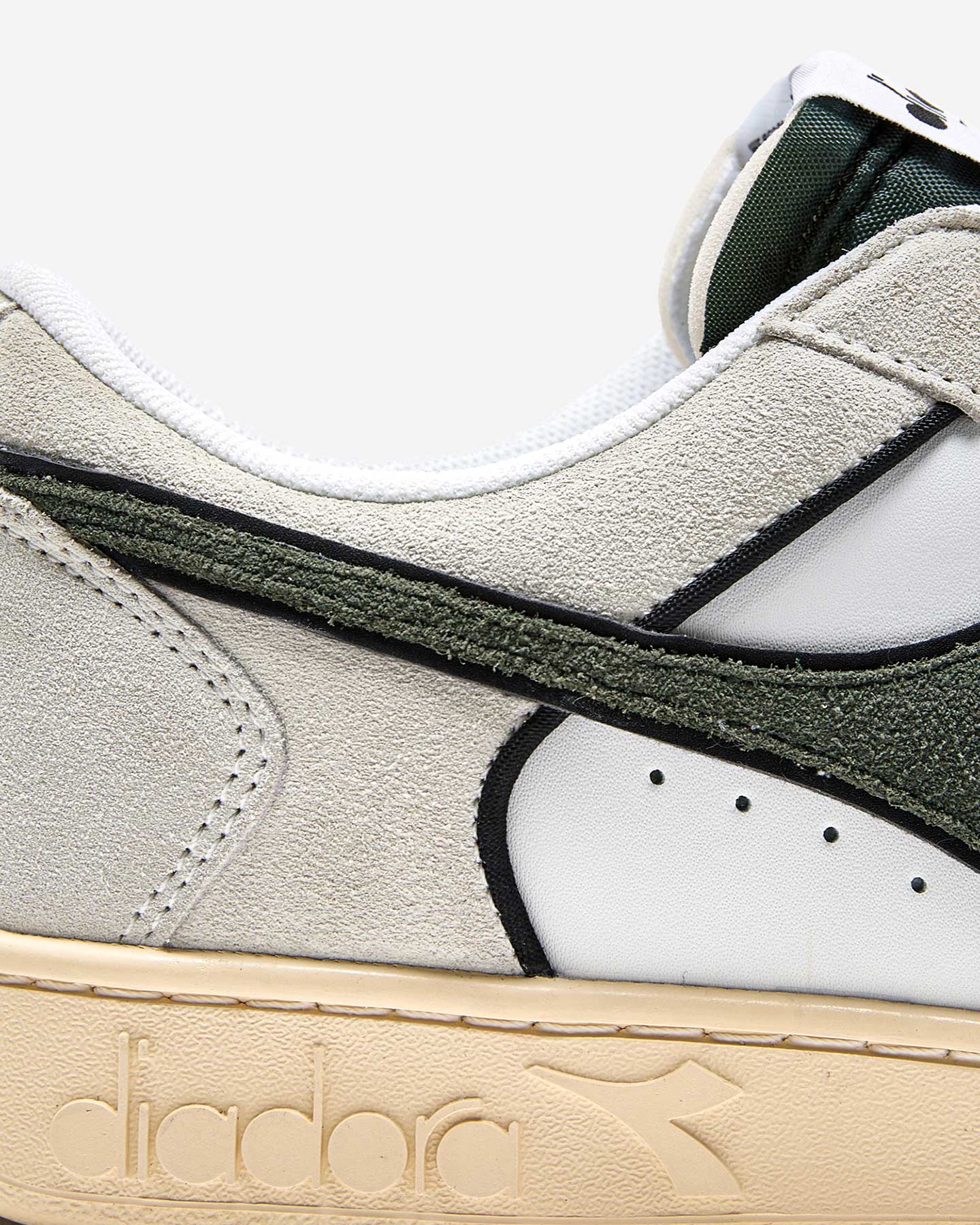 Scarpe sneakers DIADORA MAGIC BASKET M - 11 | Cisalfa Sport