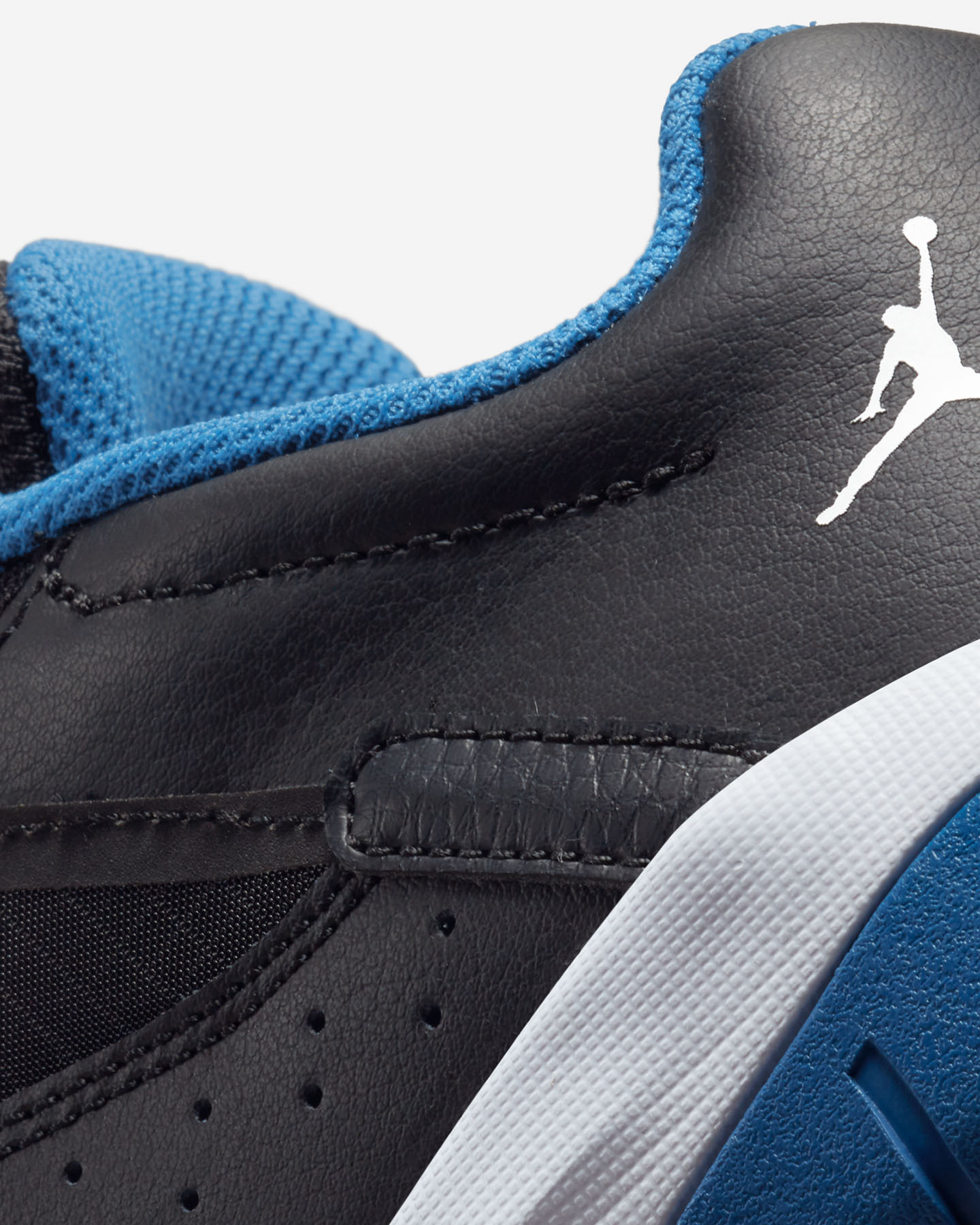 Scarpe sneakers NIKE AIR JORDAN 11 CMFT LOW JR GS - 6 | Cisalfa Sport