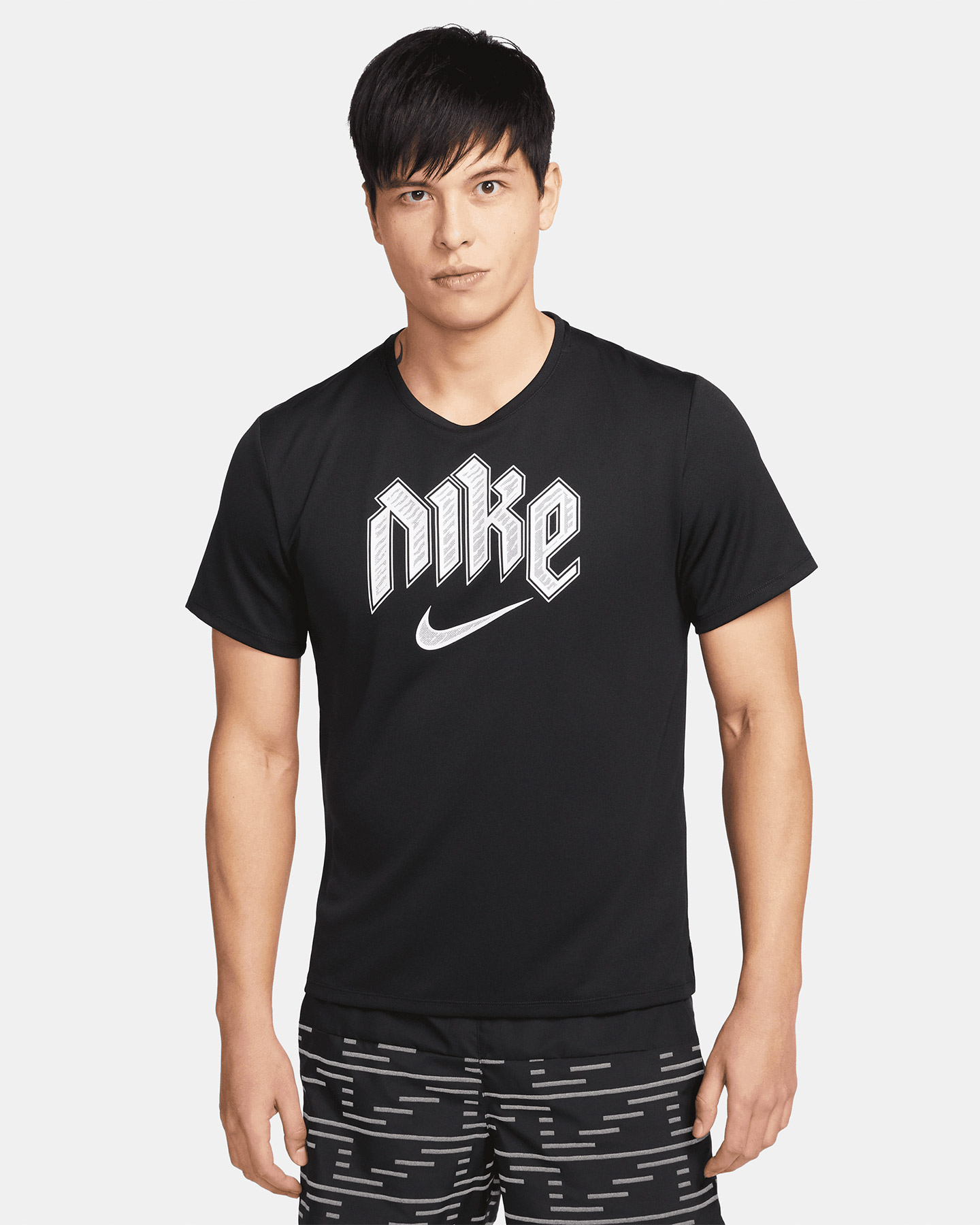 T-shirt running NIKE DRI FIT RUN DVN MILER M - Nero - 0 | Cisalfa Sport