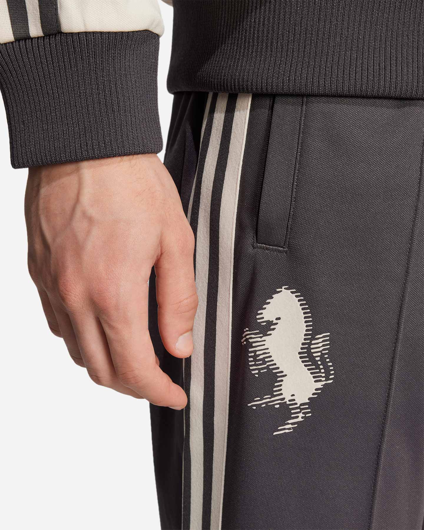 Abbigliamento calcio ufficiale ADIDAS JUVENTUS 24-25 OG M - Color mix - 3 | Cisalfa Sport