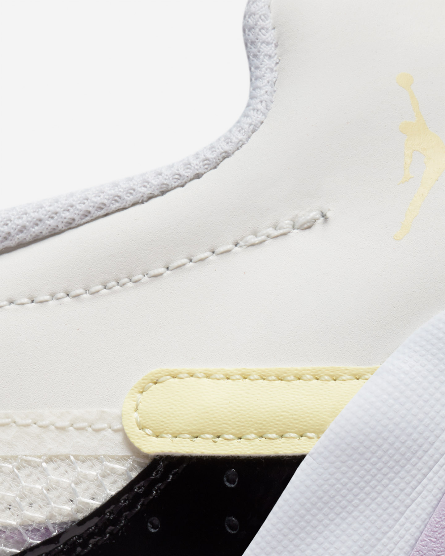 Scarpe sneakers NIKE AIR JORDAN 11 CMFT LOW GS JR - Giallo - 5 | Cisalfa Sport