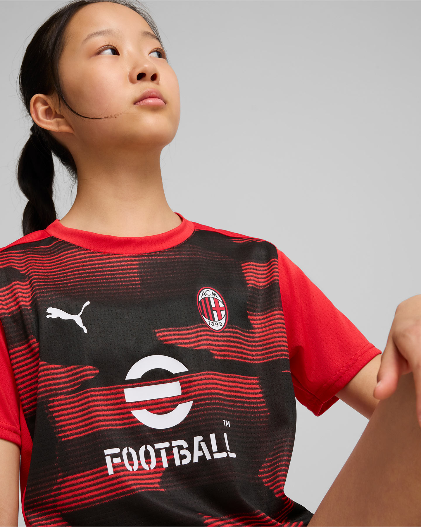 Abbigliamento calcio ufficiale PUMA MILAN HOME PREMATCH 24-25 JR - Color mix - 4 | Cisalfa Sport