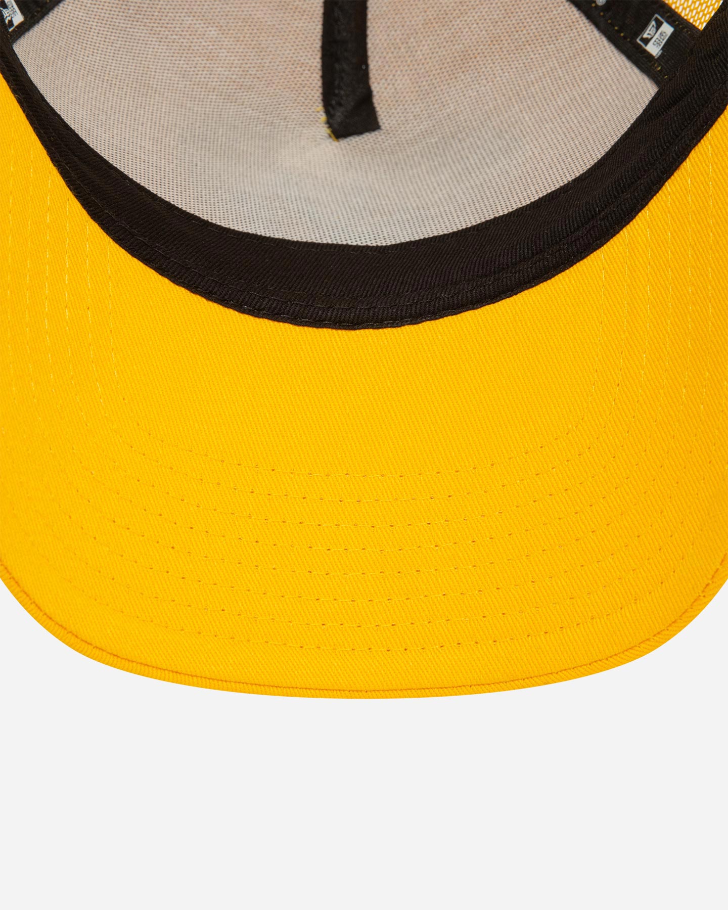 Cappellino NEW ERA AF TRUCKER LEAGUE ESSENTIAL NEW YORK YANKEES M - Giallo - 4 | Cisalfa Sport