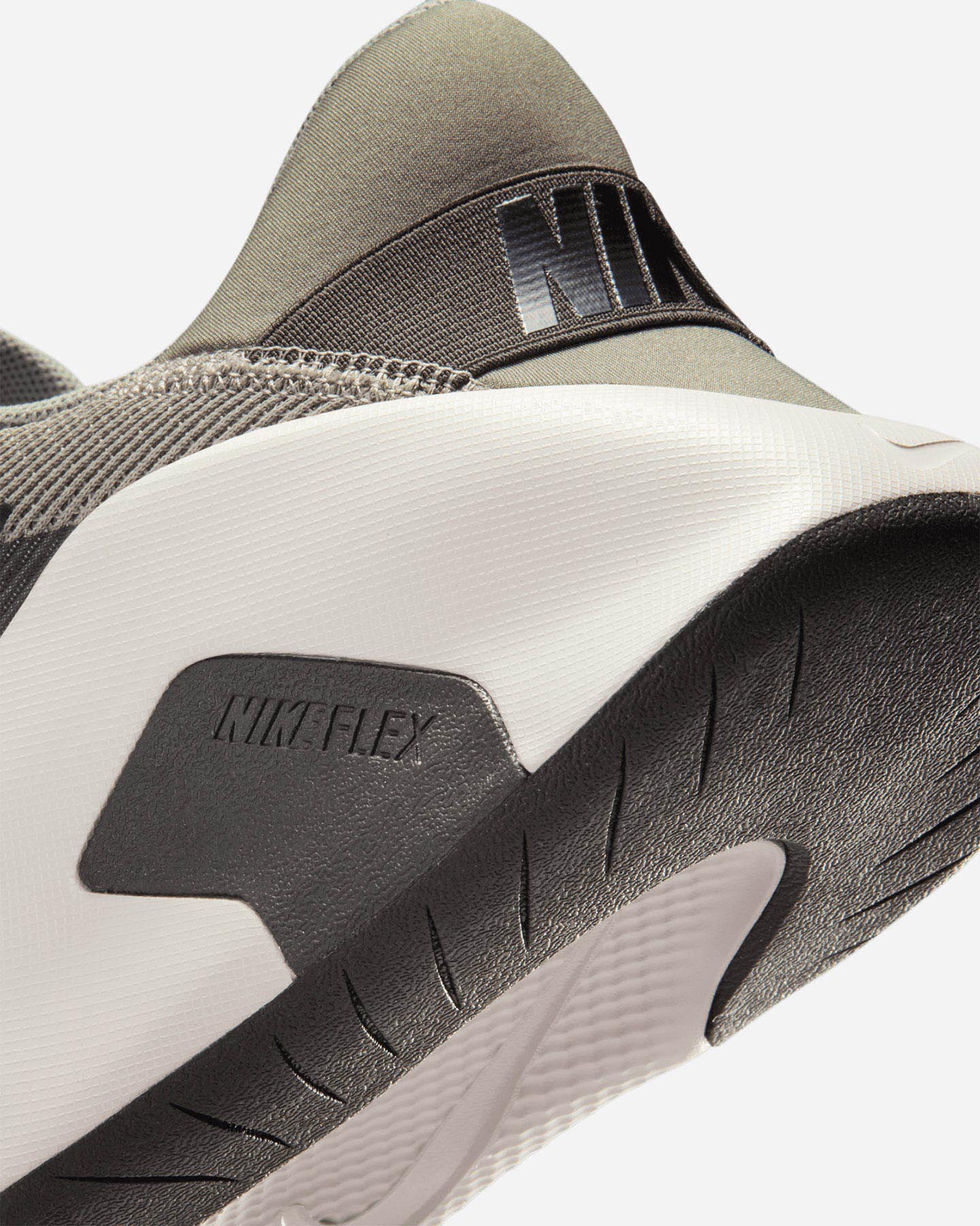 Scarpe training NIKE FLEX TRAIN M - Verde - 5 | Cisalfa Sport