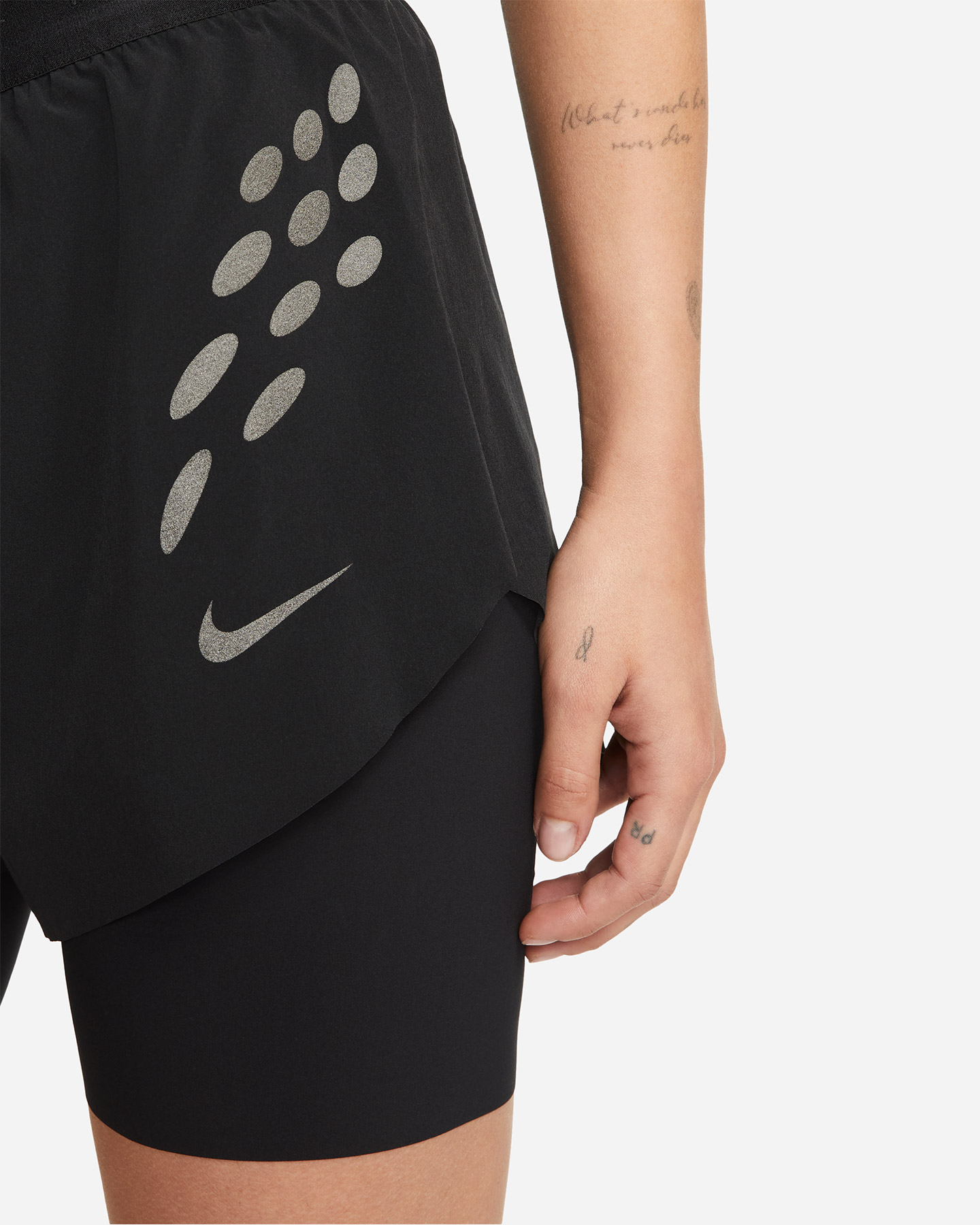 Short running NIKE DRI FIT RUN DIVISION 2IN1 W - Nero - 3 | Cisalfa Sport