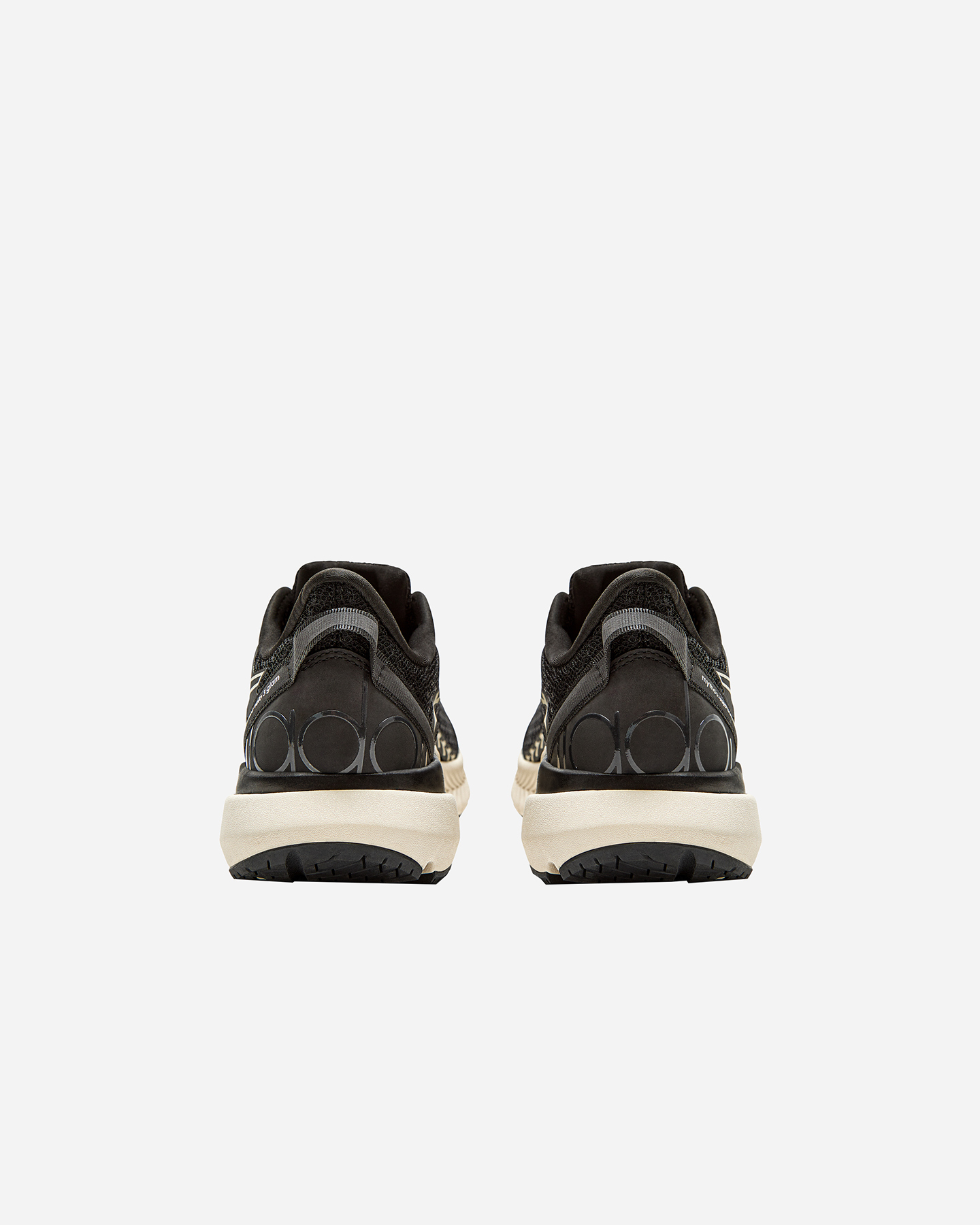 Scarpe running DIADORA MYTHOS BLUSHIELD VOLO 3 W - Nero - 4 | Cisalfa Sport