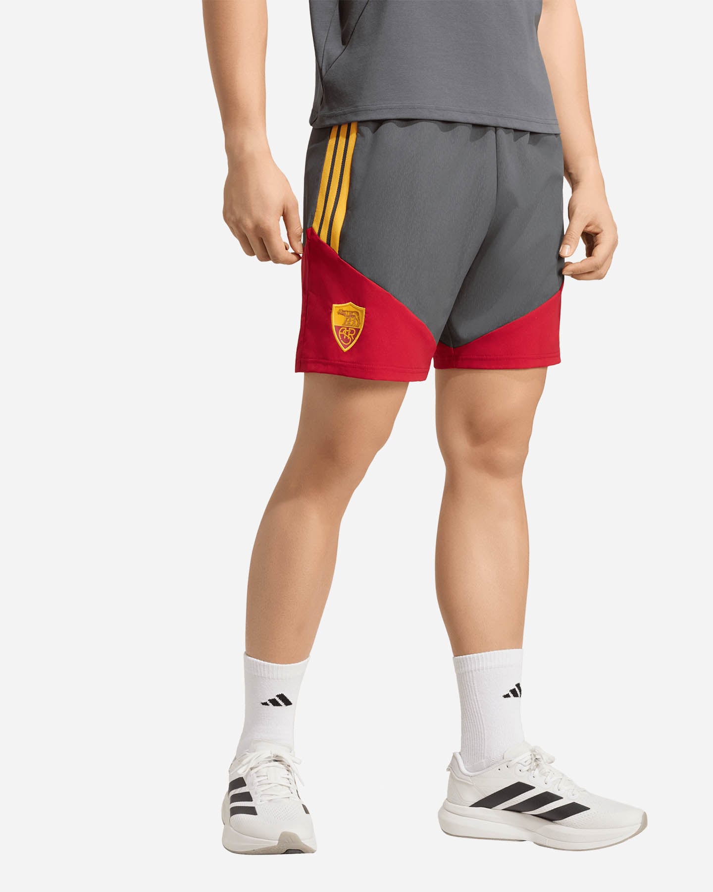 Abbigliamento calcio ufficiale ADIDAS TIRO26 COMPETITION DOWNTIME AS ROMA 26-27 M - Color mix - 1 | Cisalfa Sport