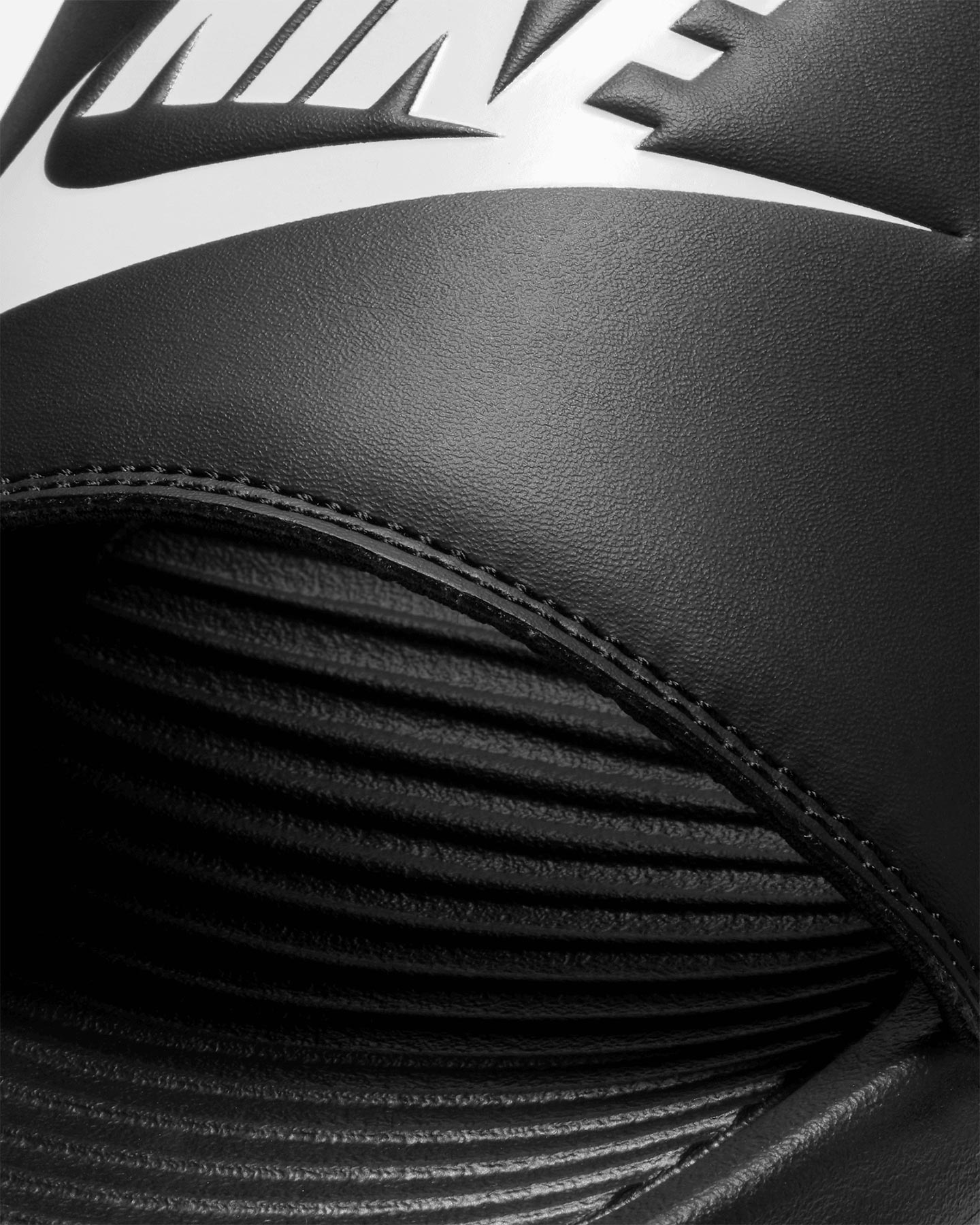 Ciabatte NIKE VICTORI ONE SLIDE M - Nero - 4 | Cisalfa Sport