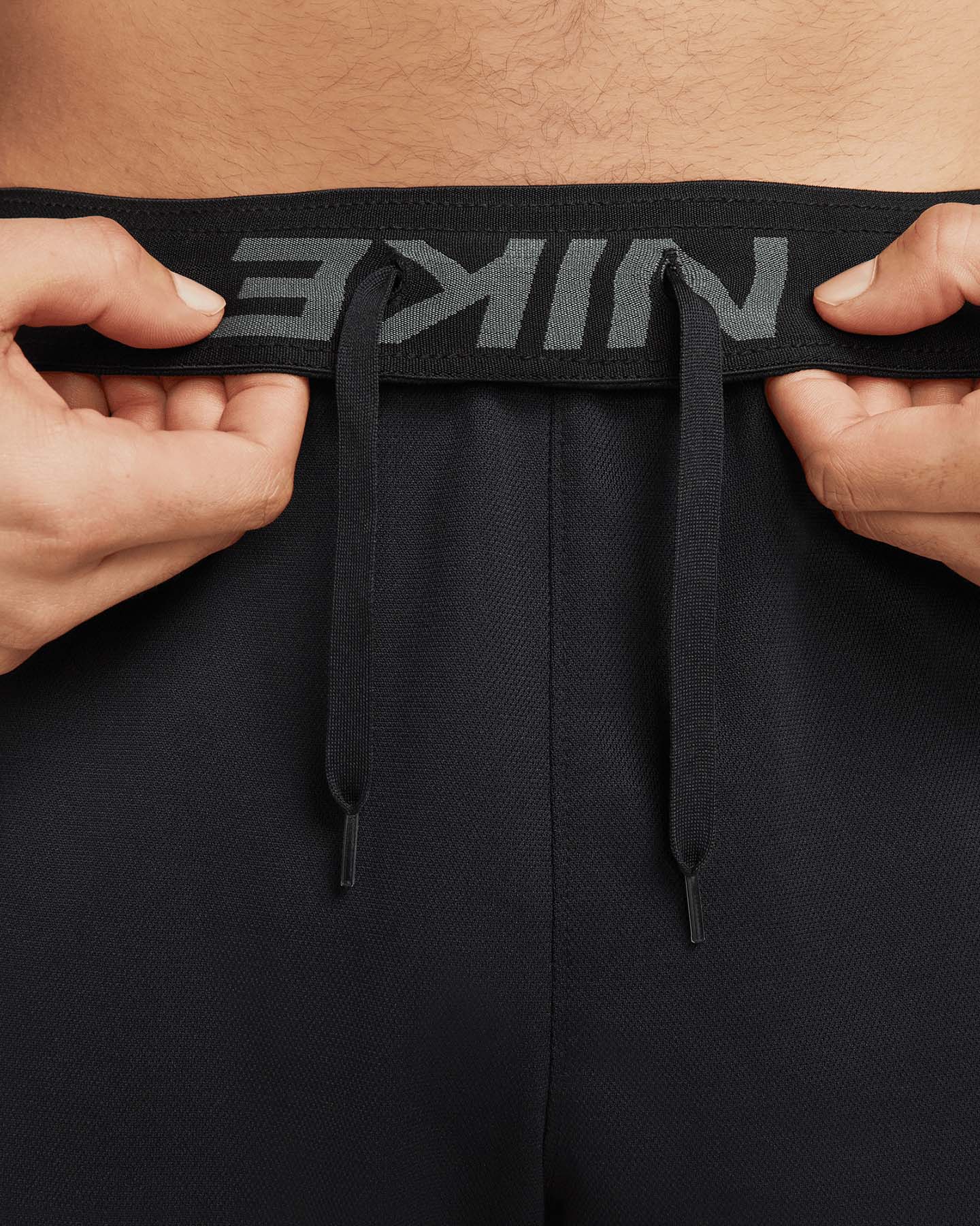Pantalone training NIKE DRI FIT TOTALITY KNIT 7IN M - Nero - 4 | Cisalfa Sport