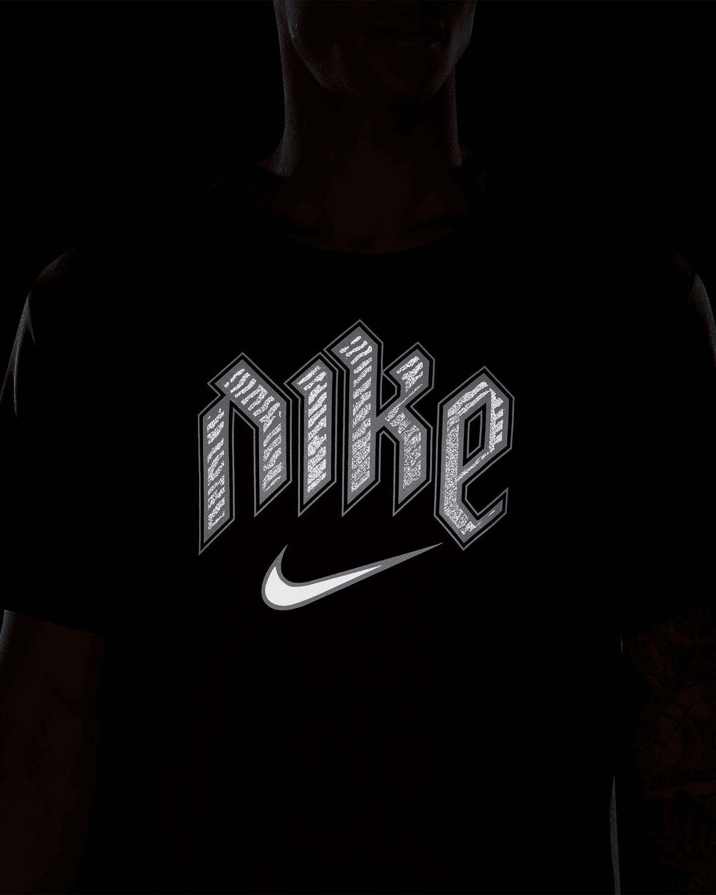T-shirt running NIKE DRI FIT RUN DVN MILER M - Nero - 3 | Cisalfa Sport