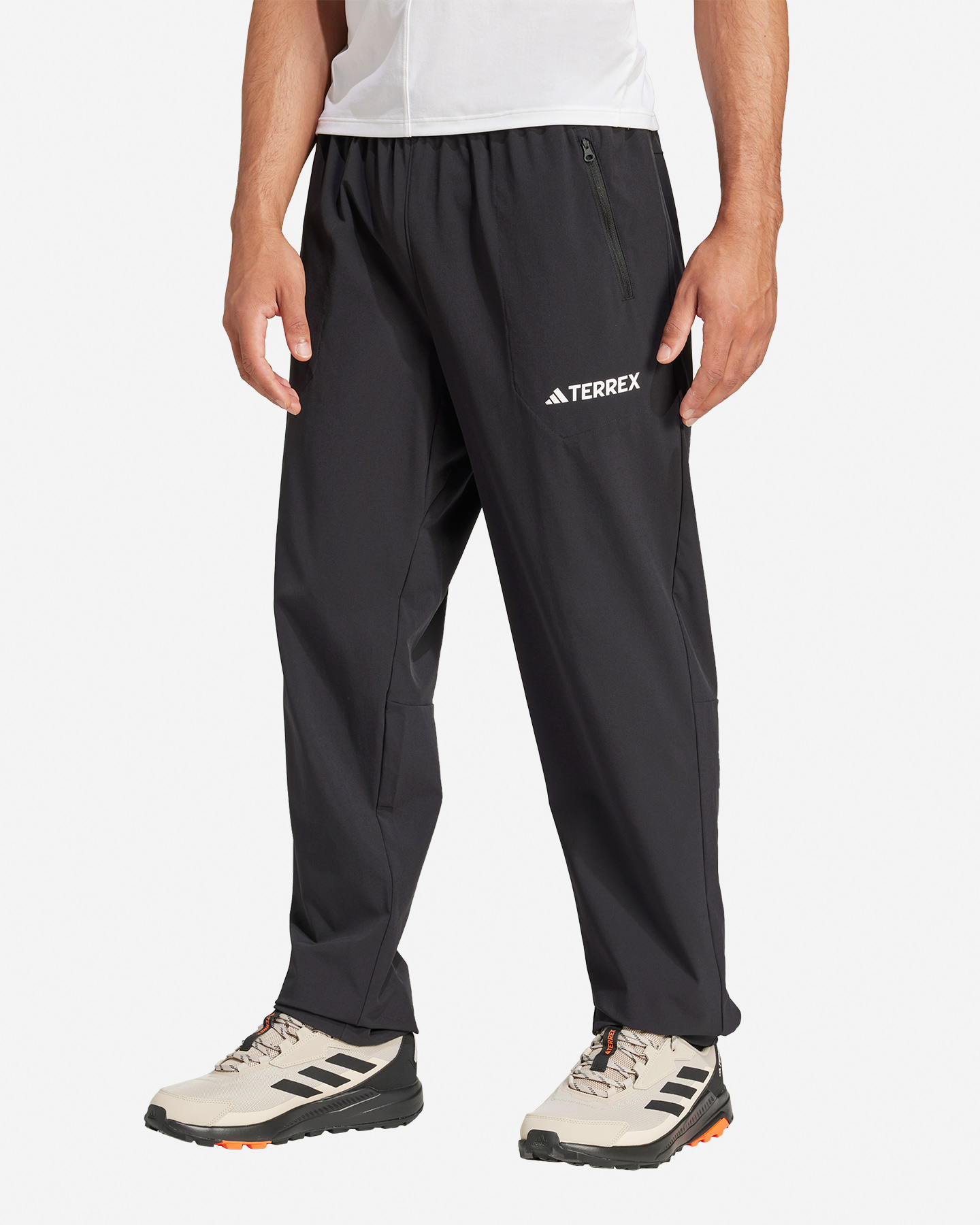 Pantalone outdoor ADIDAS MT ESSENTIAL M - Nero - 1 | Cisalfa Sport
