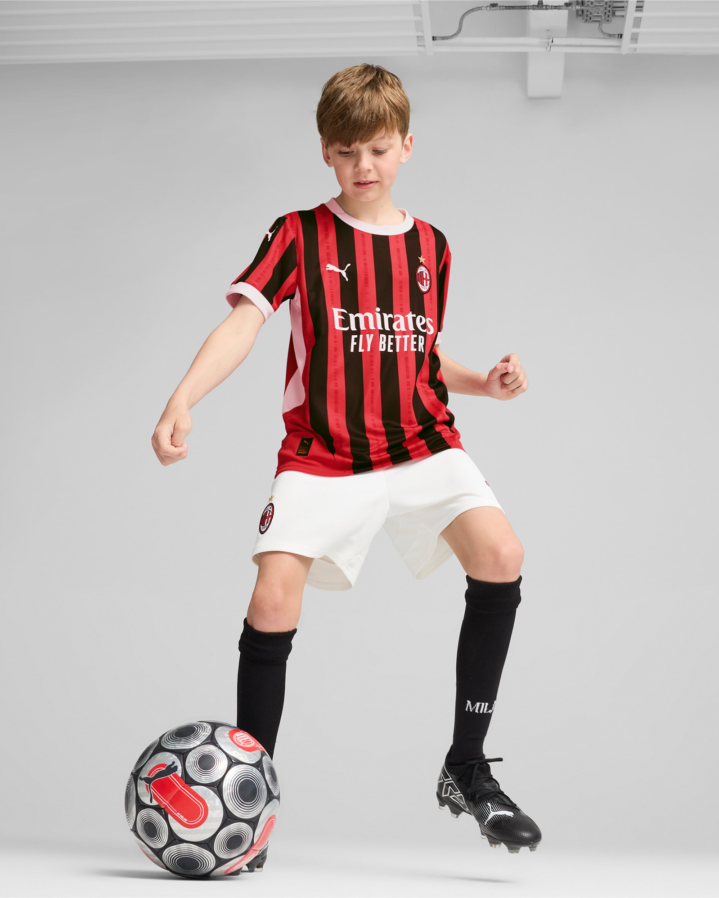 Pantaloncini calcio ufficiali PUMA MILAN HOME 24-25 JR - Bianco - 4 | Cisalfa Sport