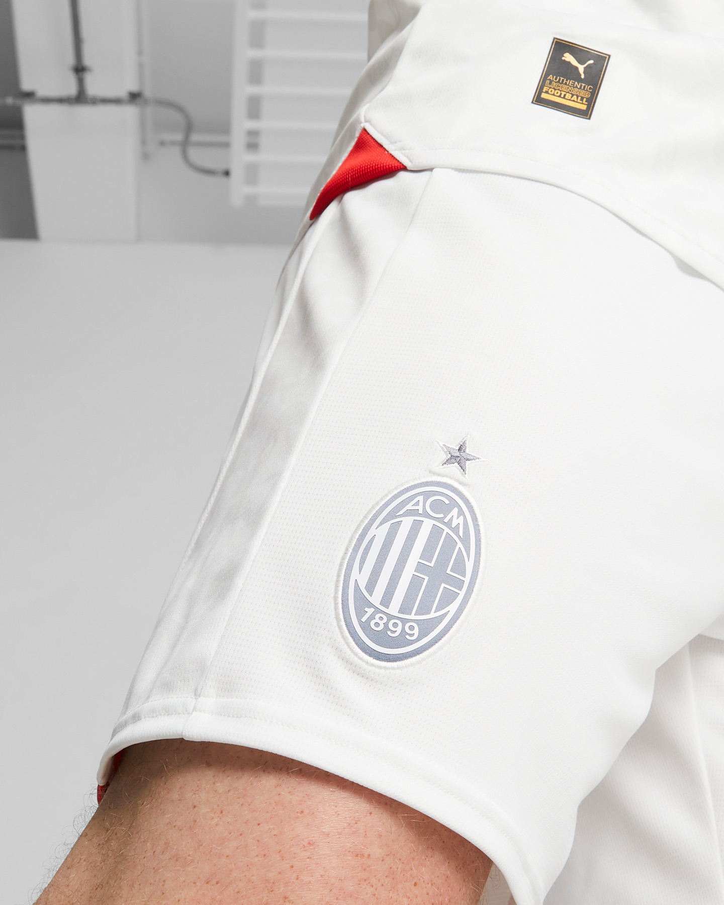 Pantaloncini calcio ufficiali PUMA MILAN AWAY 23-24 M - Bianco - 4 | Cisalfa Sport