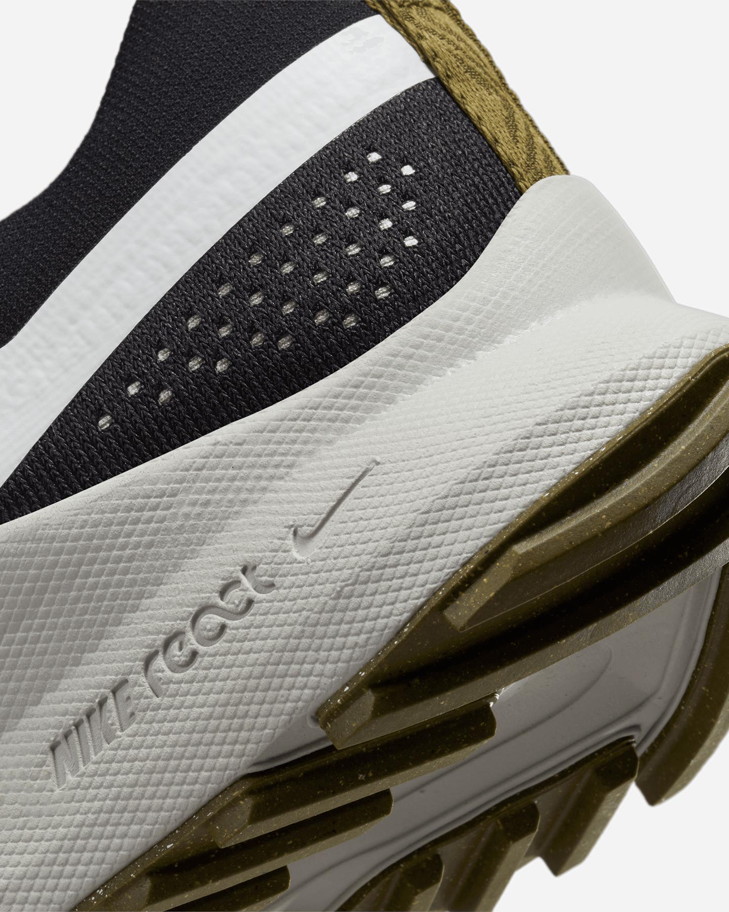 Scarpe trail NIKE REACT PEGASUS TRAIL 4 M - 11 | Cisalfa Sport