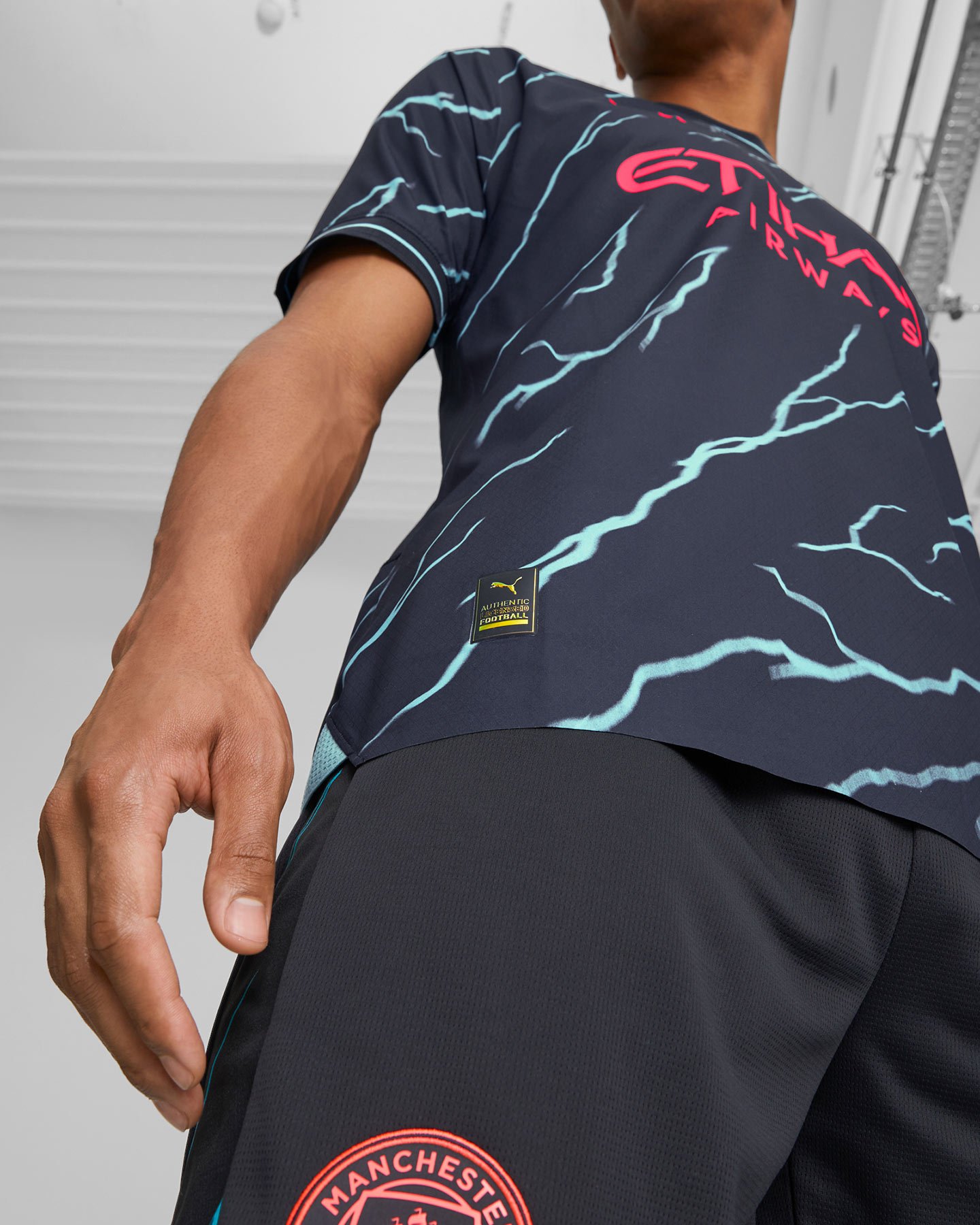 Maglia calcio ufficiale PUMA MANCHESTER CITY THIRD AUTH 23-24 M - Blu Navy - 4 | Cisalfa Sport