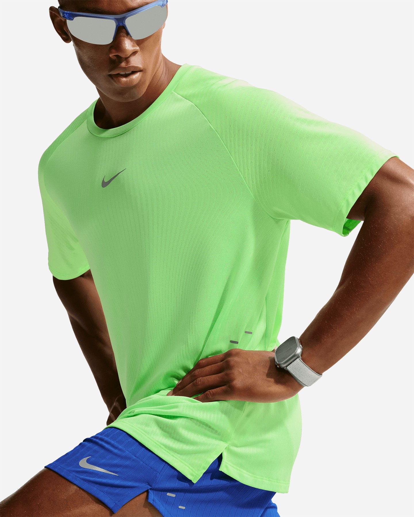T-shirt running NIKE STRIDE M - Verde - 4 | Cisalfa Sport
