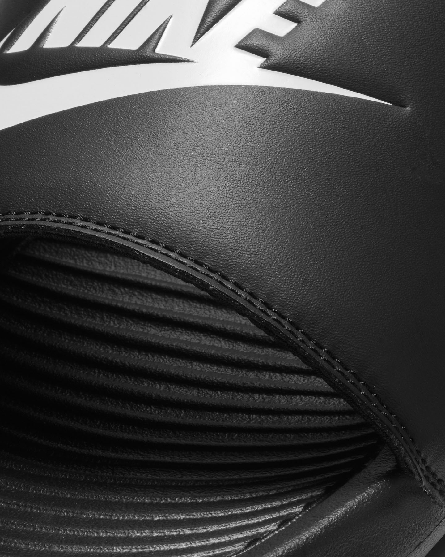 Ciabatte NIKE VICTORI ONE SLIDE M - Nero - 5 | Cisalfa Sport