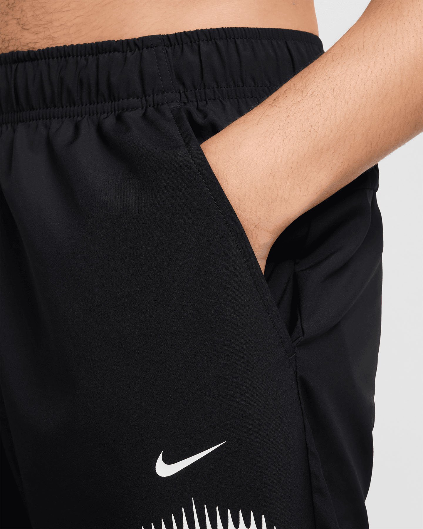 Pantalone training NIKE DRI FIT SWOOSH M - Nero - 3 | Cisalfa Sport