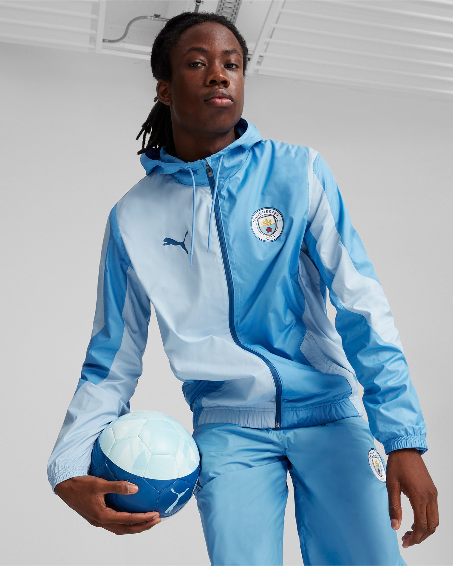 Abbigliamento calcio ufficiale PUMA MANCHESTER CITY PREMATCH M - Azzurro - 2 | Cisalfa Sport