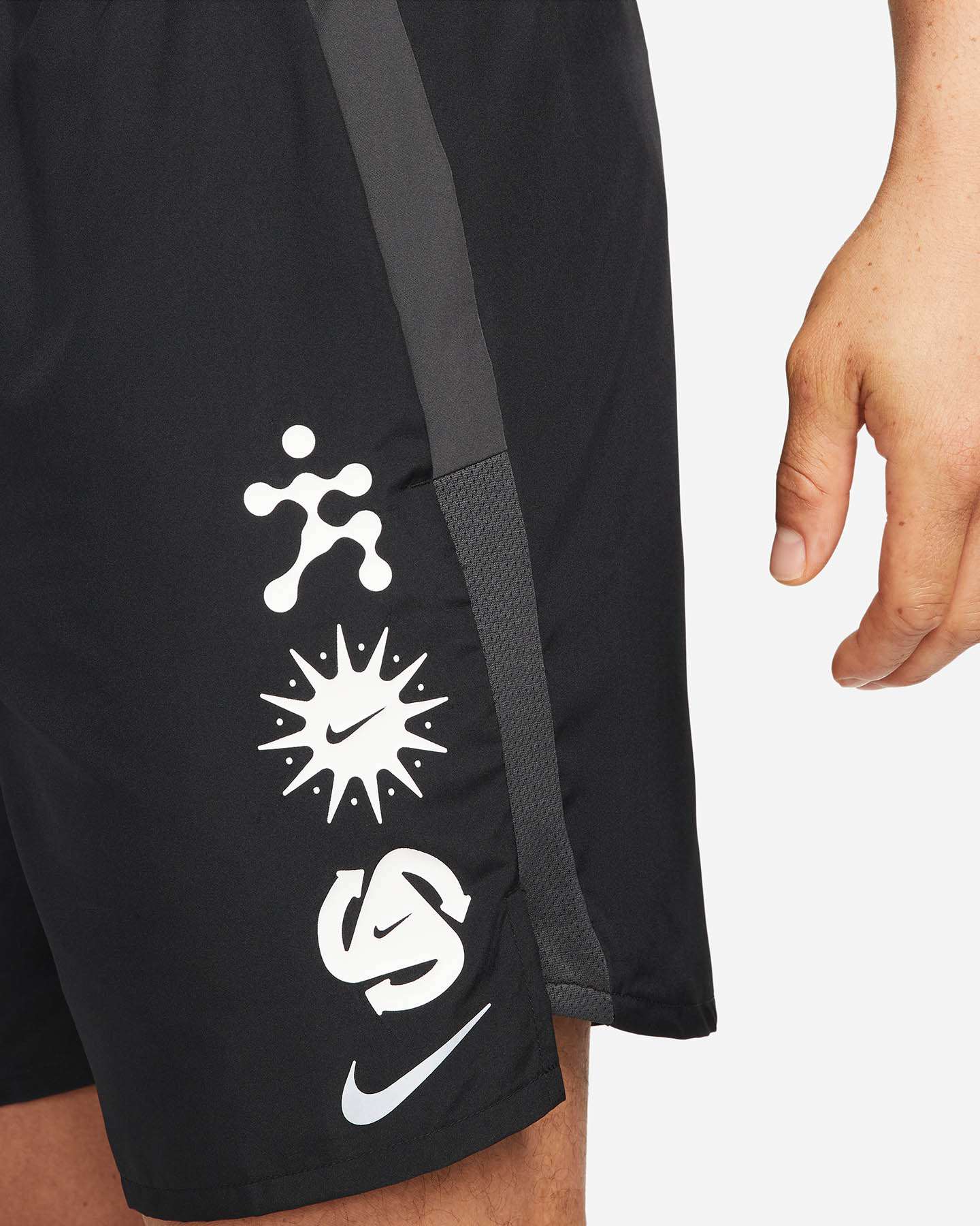 Short running NIKE DRI FIT CHALLENGER WILD RUN 7" GX M - Nero - 2 | Cisalfa Sport