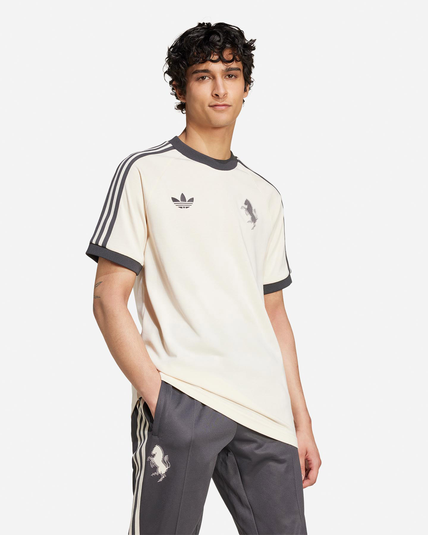Abbigliamento calcio ufficiale ADIDAS JUVENTUS 24-25 OG 3STRIPES M - Color mix - 3 | Cisalfa Sport