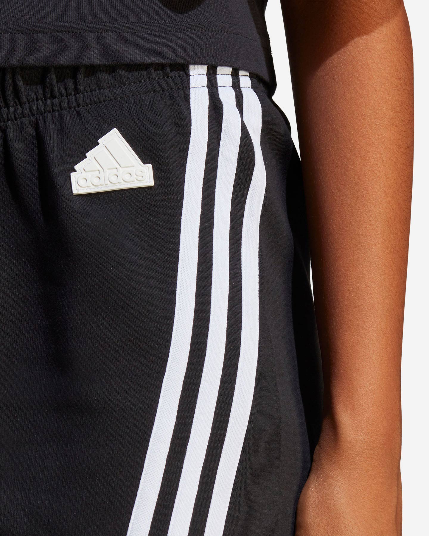 Pantaloncini ADIDAS 3STRIPES NEW LOGO W - Nero - 4 | Cisalfa Sport