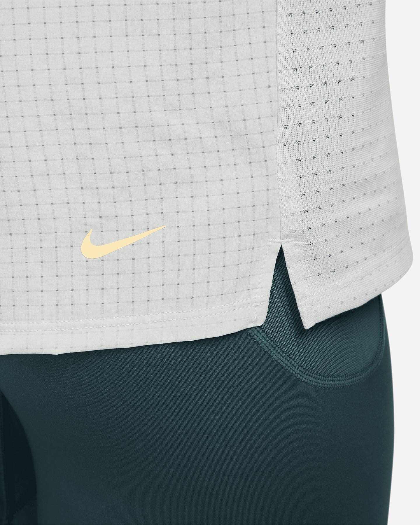 T-shirt running NIKE DRI FIT TRAIL M - Grigio - 4 | Cisalfa Sport