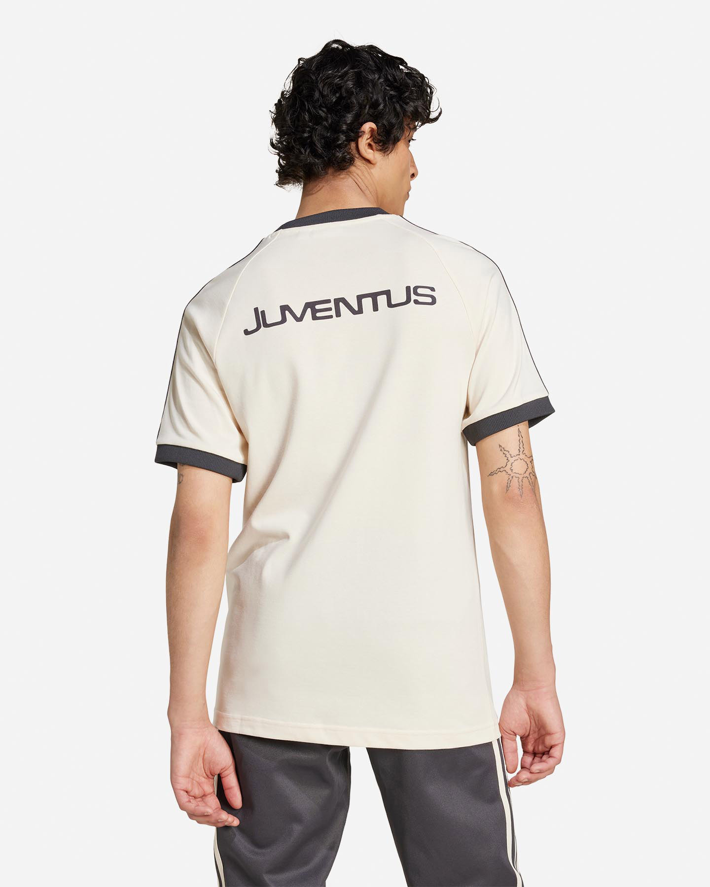 Abbigliamento calcio ufficiale ADIDAS JUVENTUS 24-25 OG 3STRIPES M - Color mix - 2 | Cisalfa Sport