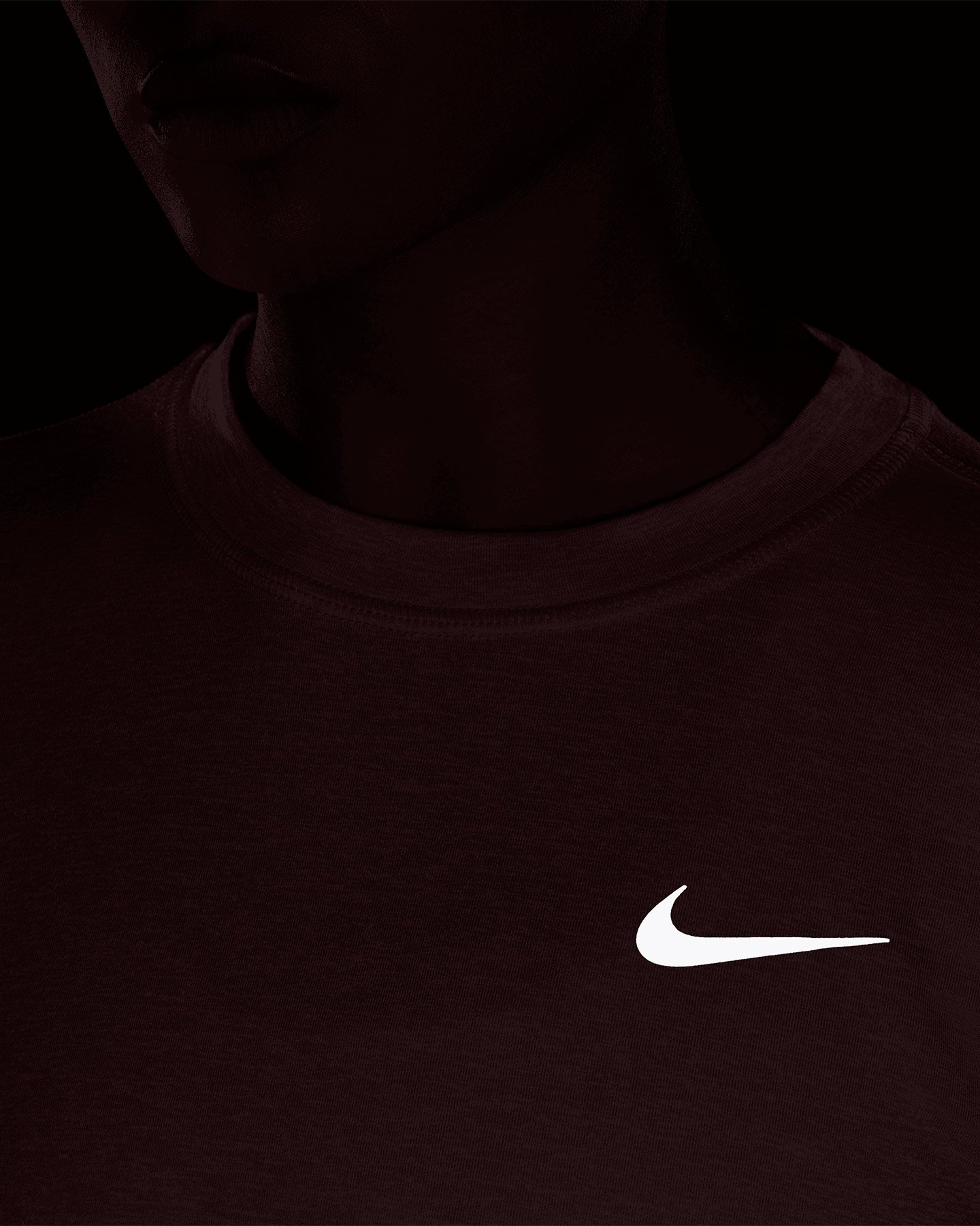 Maglia running NIKE DRI FIT ELEMENT W - Rosa - 2 | Cisalfa Sport